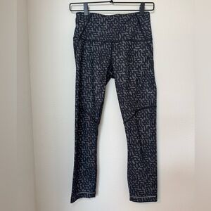 Lululemon Athletica Black Patterned Cropped Pants